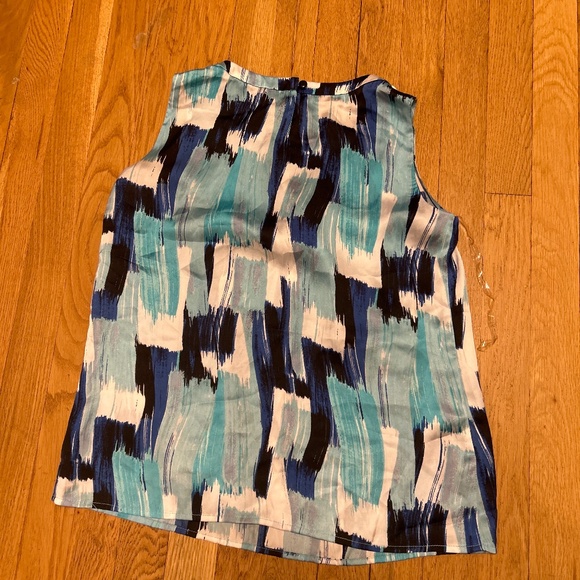 Shirt - Picture 3 of 3